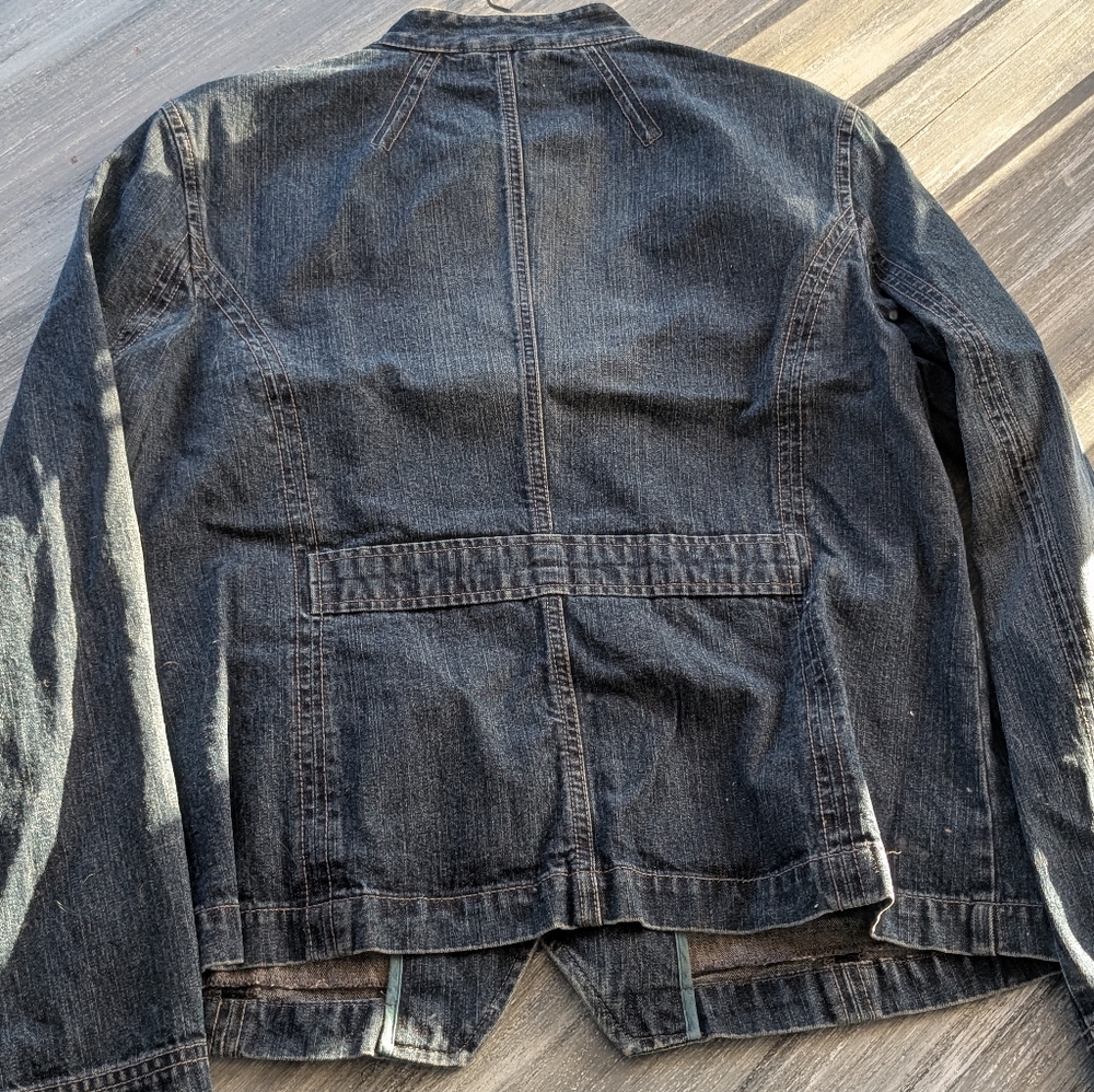 Denim Button-Up Jacket - Picture 3 of 3